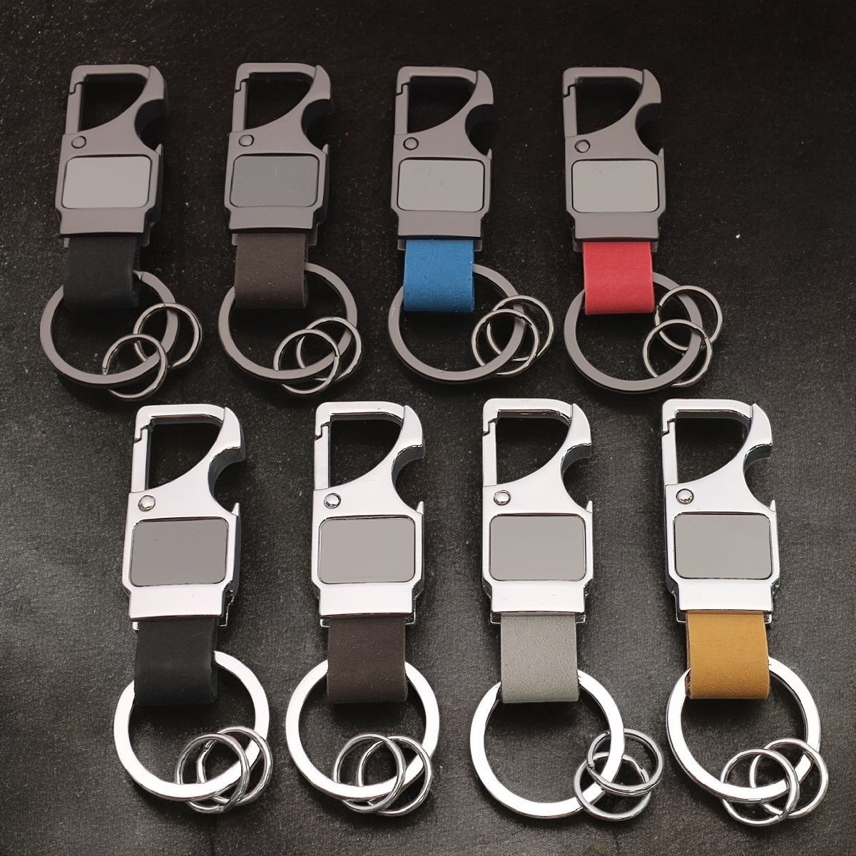 พวงกุญแจหนังสลักชื่อโลโก้ตามสั - Car Accessories Logo บทวิจารณ์และราคา